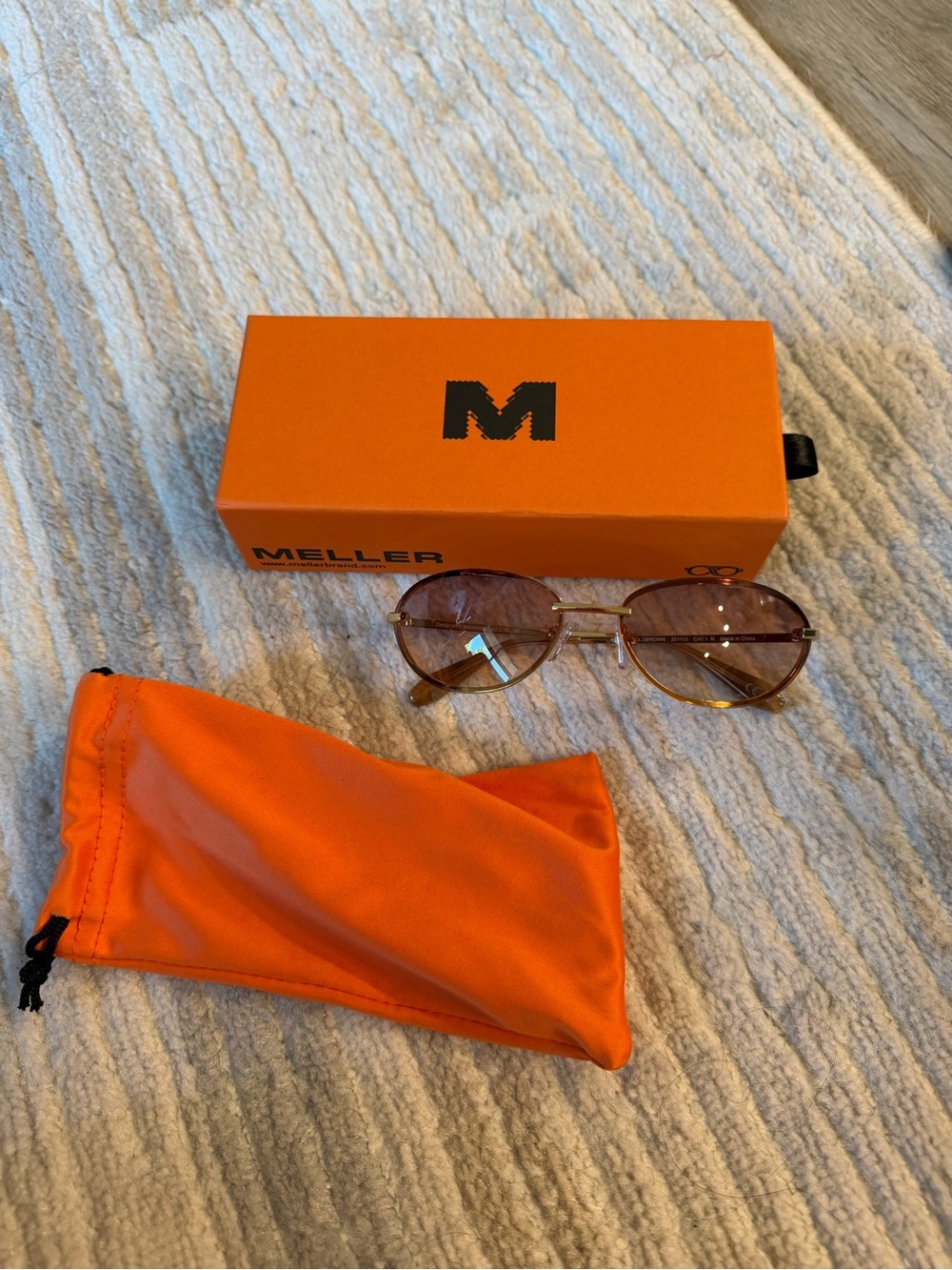Meller Women’s Brown Gradient Aviator Sunglasses